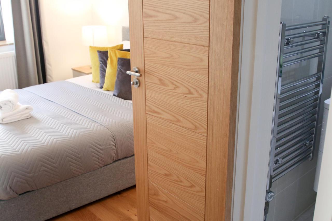 Deluxe And Modern Studio Apartment In Sydenham 런던 외부 사진